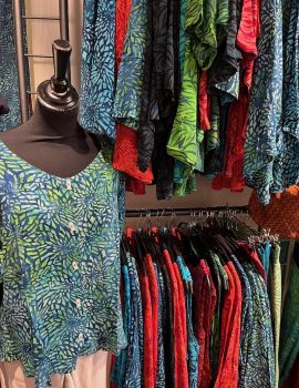 Sommerkollektion von DIVA aus Bali - feinste Viskose, Fischknöpfe und mehr