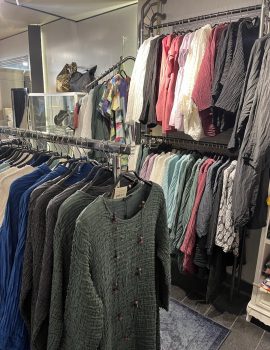 Die Sommerkollektion der Marke Grizas aus Litauen ist da - Seide-Leinen-Klassiker und vieles mehr!